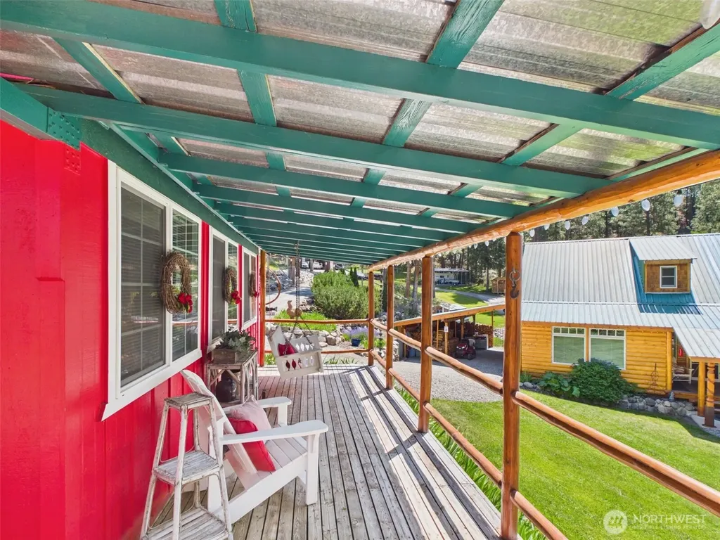 10 Wayland Cove Road Republic WA 99166