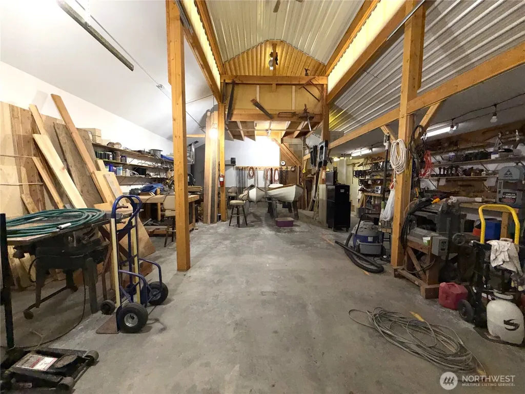 10 Wayland Cove Road Republic WA 99166