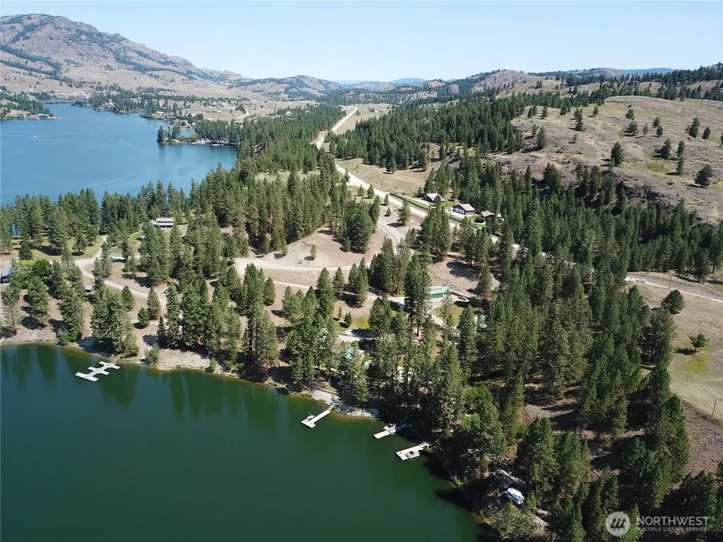 10 Wayland Cove Road Republic WA 99166