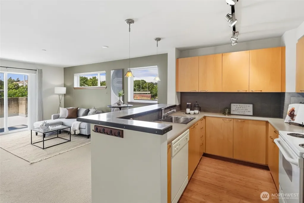 12334 31st Avenue NE Seattle WA 98125