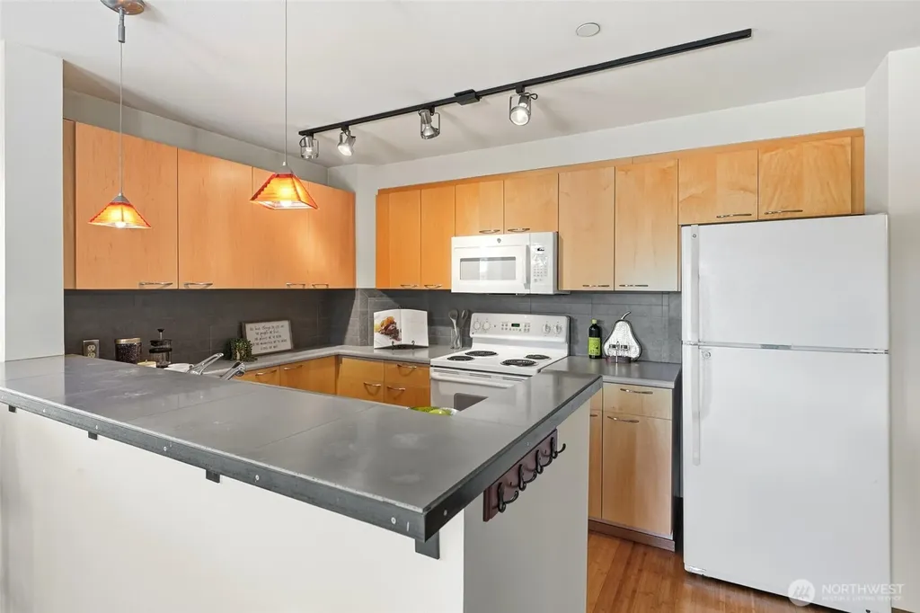 12334 31st Avenue NE Seattle WA 98125