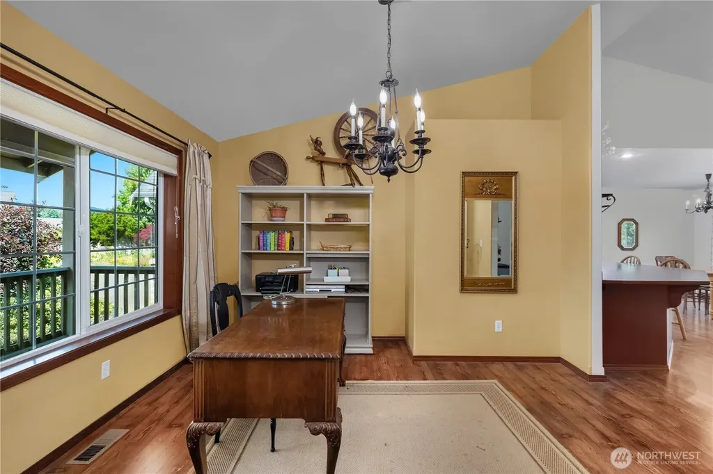 119 Summit Loop Mccleary WA 98557