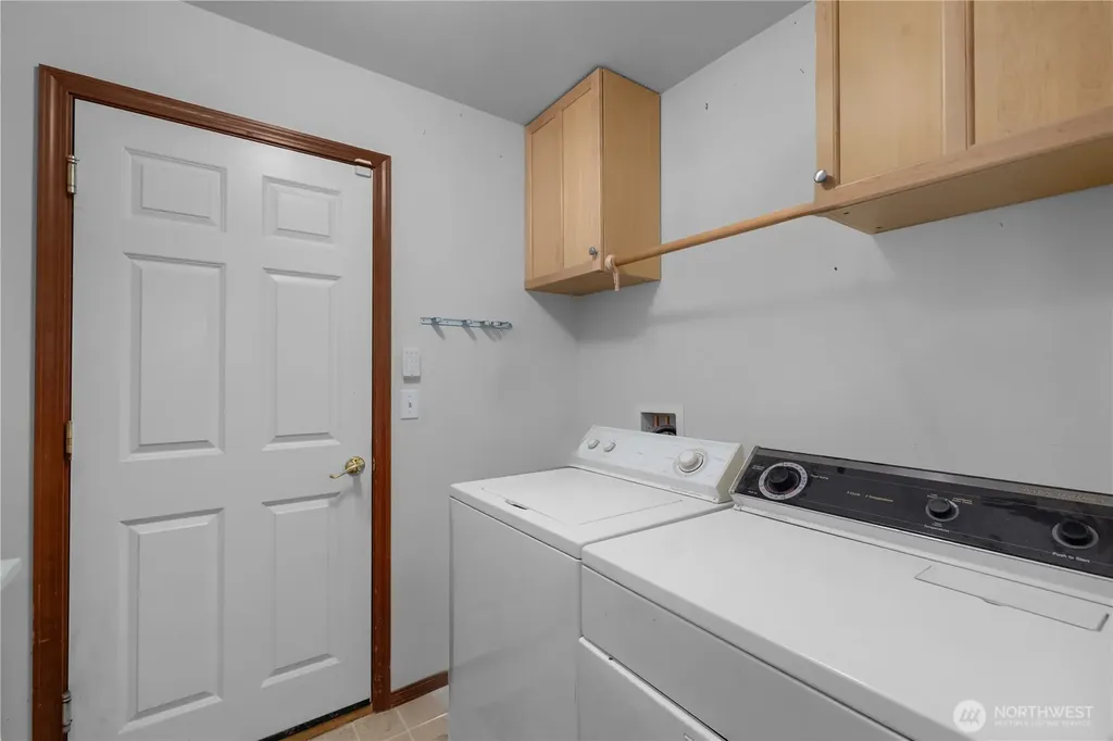 119 Summit Loop Mccleary WA 98557