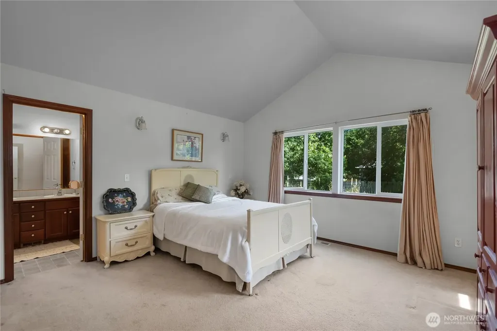 119 Summit Loop Mccleary WA 98557