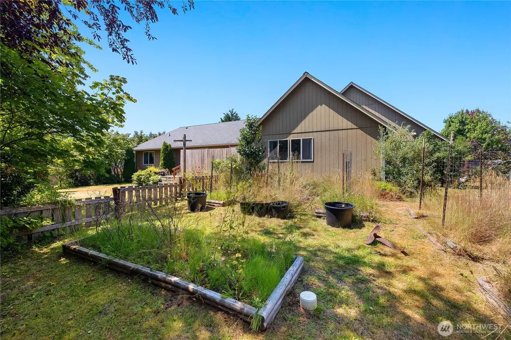 119 Summit Loop Mccleary WA 98557