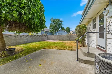 1325 9th Street Wenatchee WA 98801