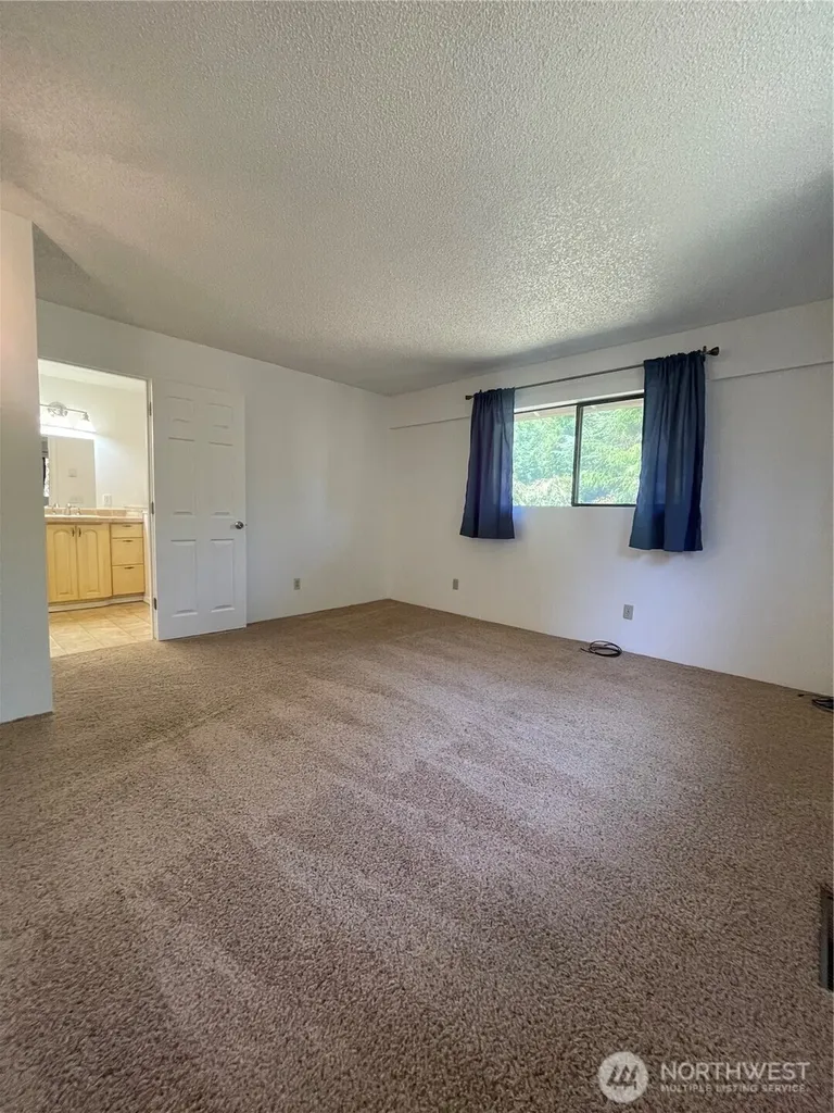 2151 Raymond-south Bend Road Raymond WA 98577