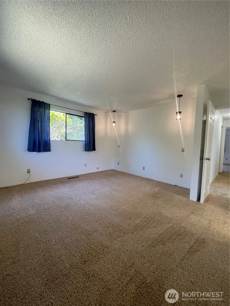 2151 Raymond-south Bend Road Raymond WA 98577