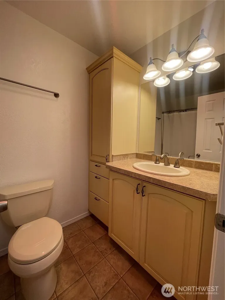 2151 Raymond-south Bend Road Raymond WA 98577