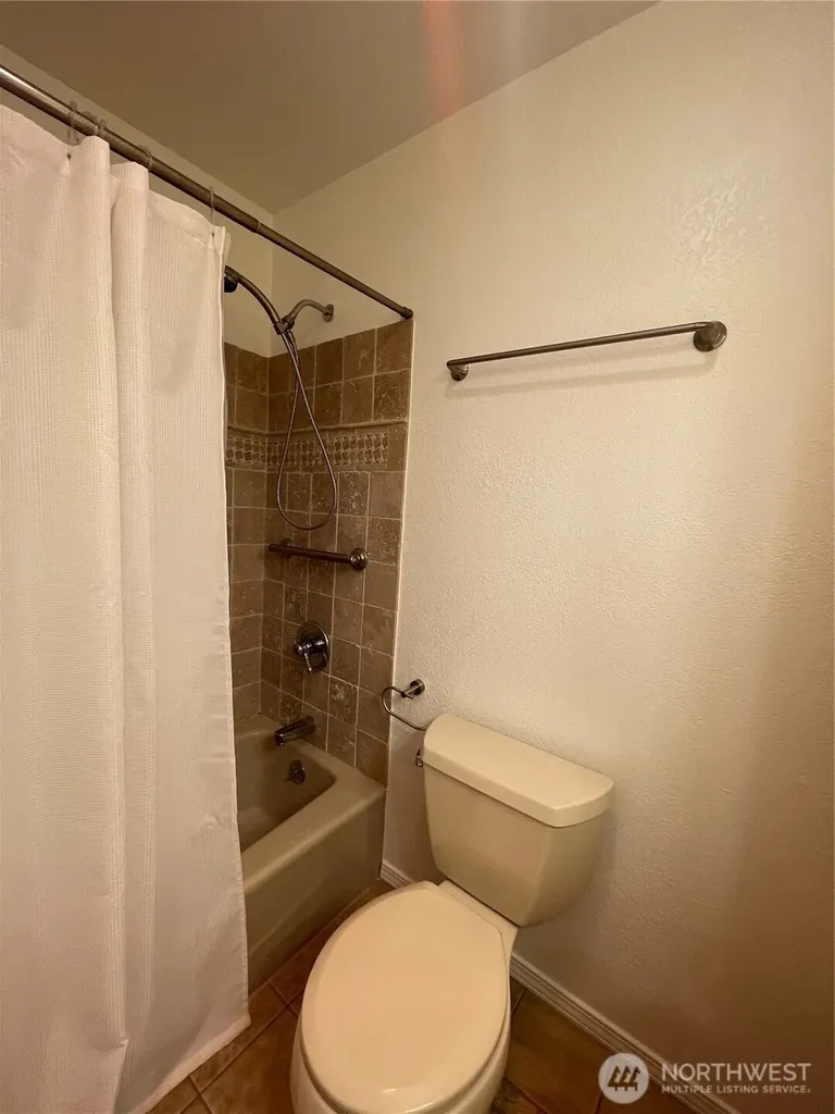 2151 Raymond-south Bend Road Raymond WA 98577