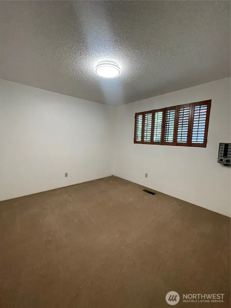2151 Raymond-south Bend Road Raymond WA 98577