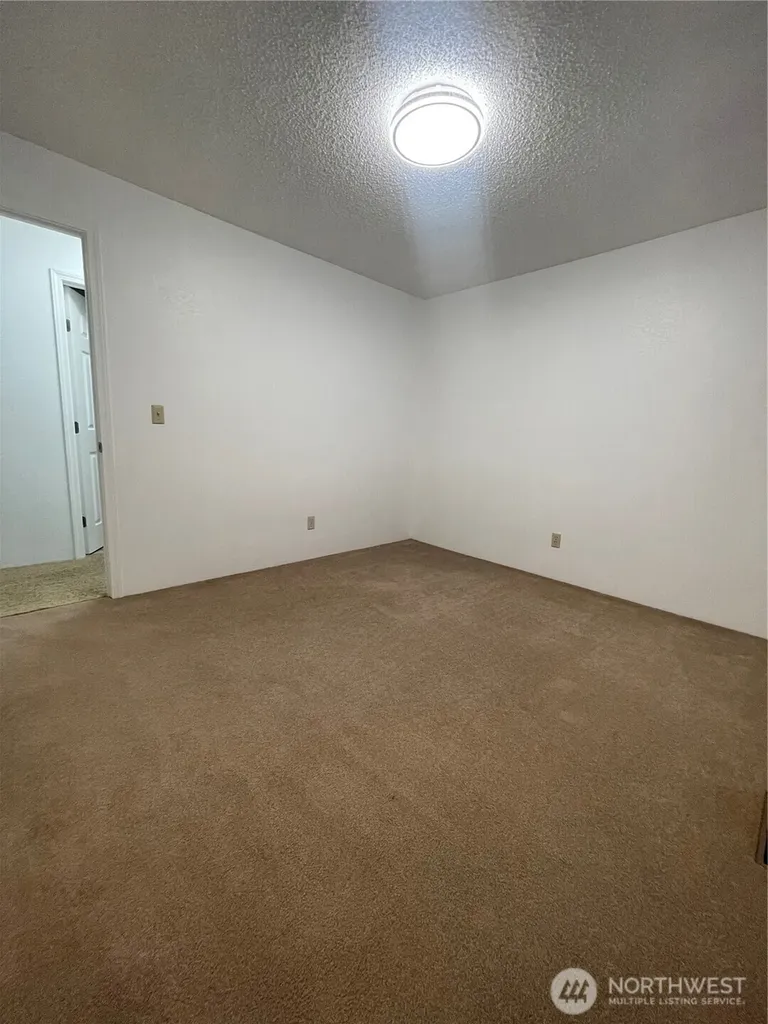 2151 Raymond-south Bend Road Raymond WA 98577