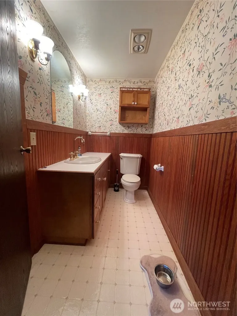 2151 Raymond-south Bend Road Raymond WA 98577
