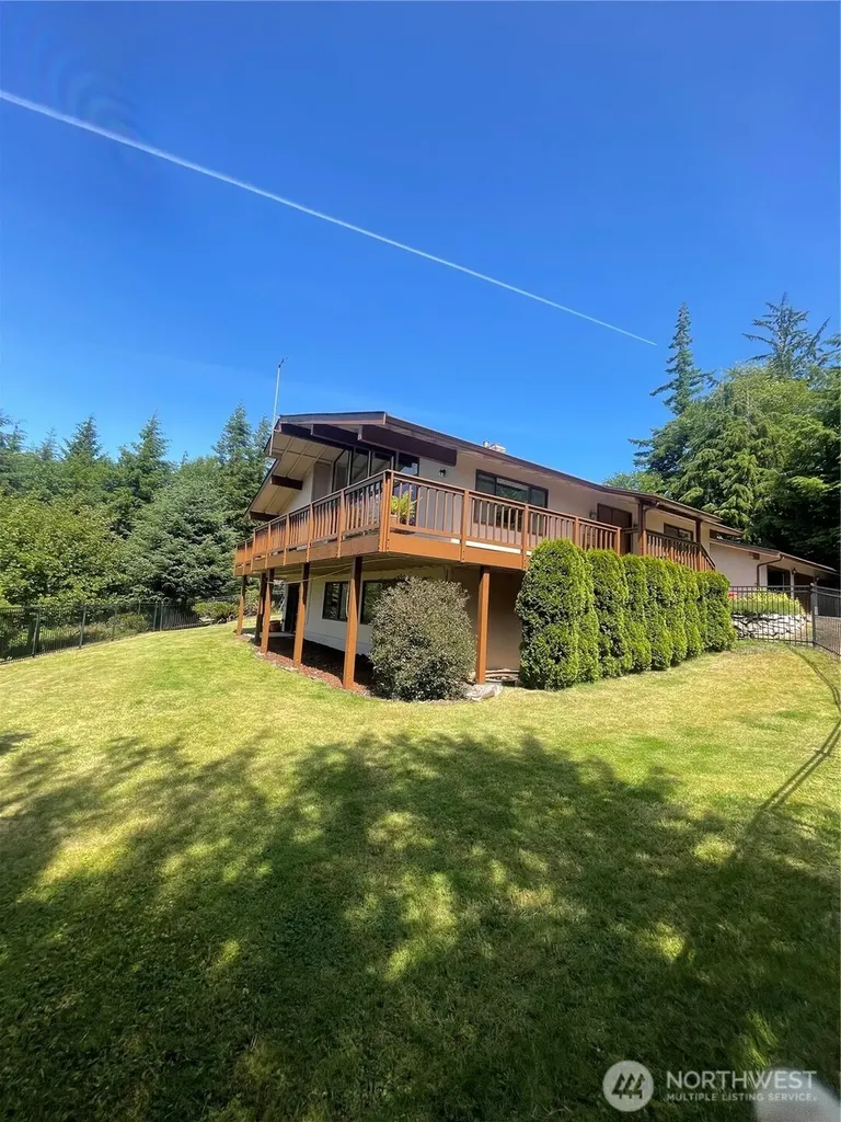 2151 Raymond-south Bend Road Raymond WA 98577