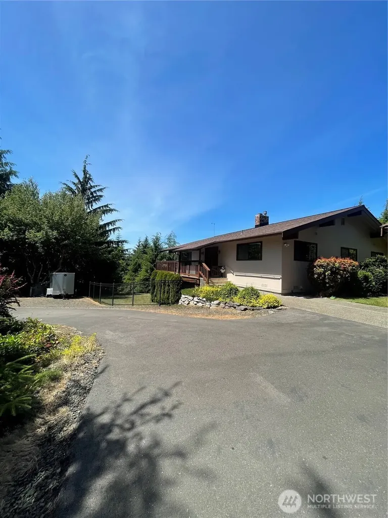 2151 Raymond-south Bend Road Raymond WA 98577