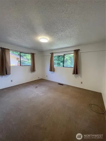 2151 Raymond-south Bend Road Raymond WA 98577