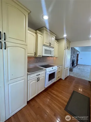 2151 Raymond-south Bend Road Raymond WA 98577