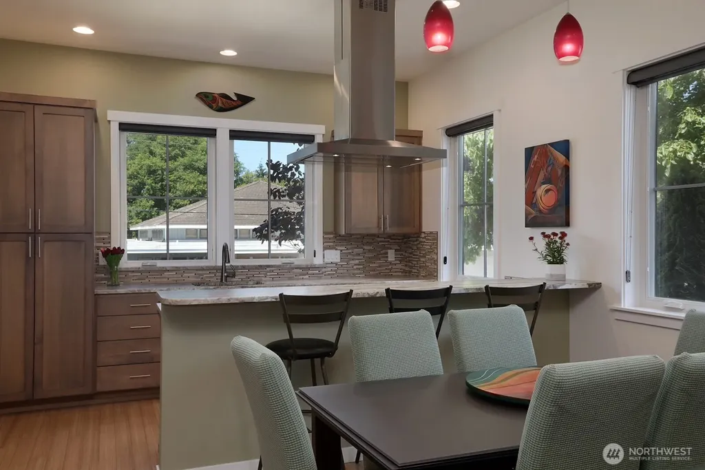512 Cascade Avenue Langley WA 98260