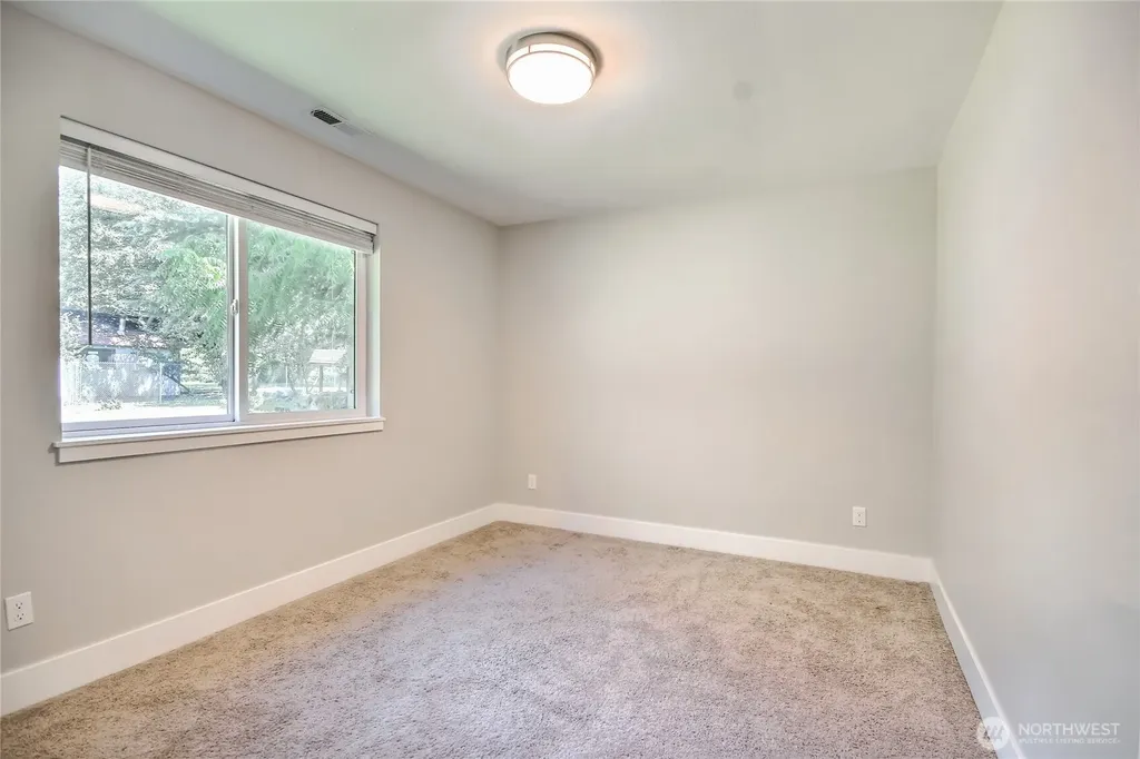 33732 SE Hudson Road Ravensdale WA 98051