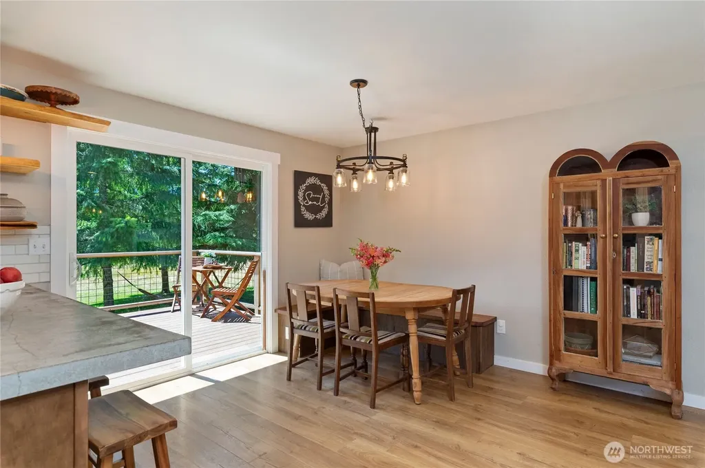 680 E Krabbenhoft Road Grapeview WA 98546