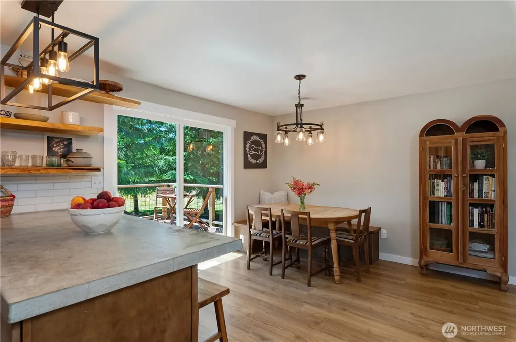 680 E Krabbenhoft Road Grapeview WA 98546
