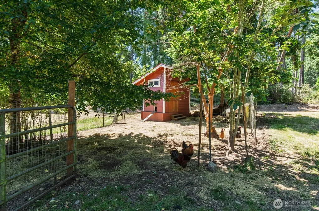 680 E Krabbenhoft Road Grapeview WA 98546