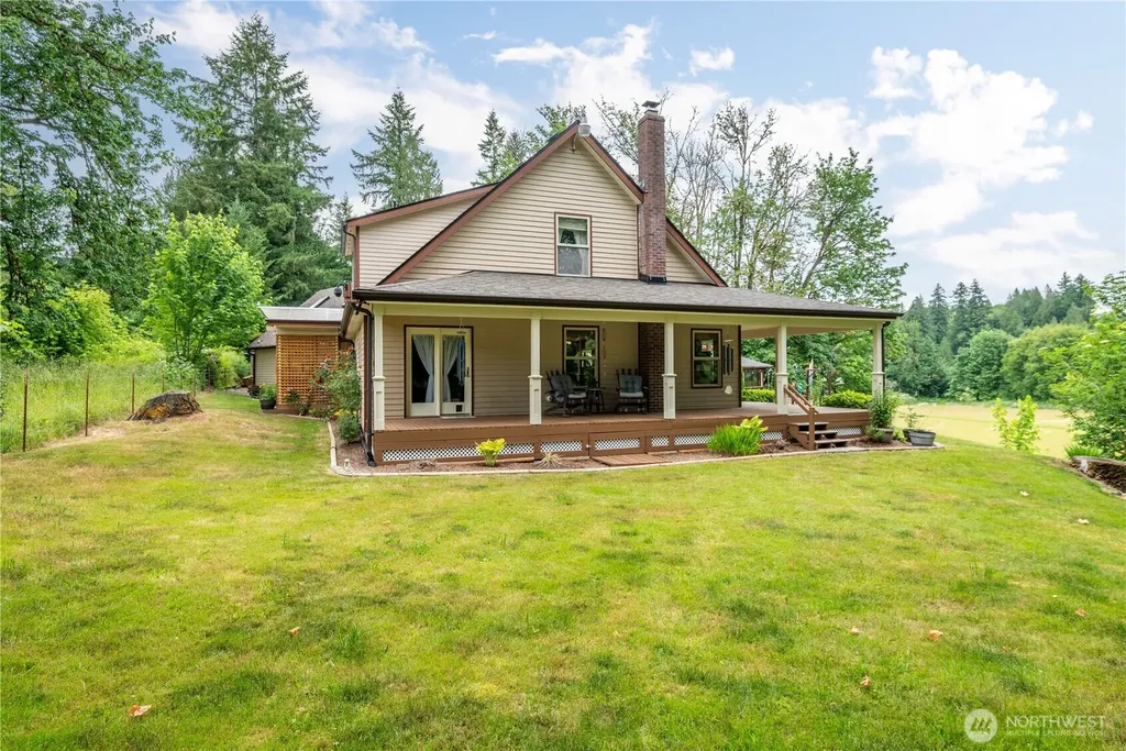 241 Growlers Gulch Road Castle Rock WA 98611