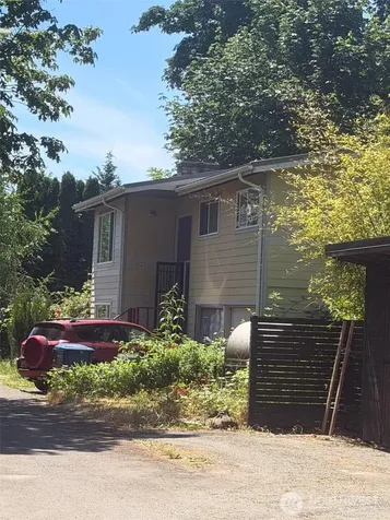 3331 S Morgan Street Seattle WA 98118
