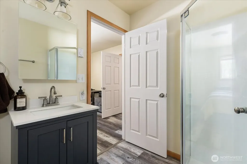 550 Wanamaker Coupeville WA 98239