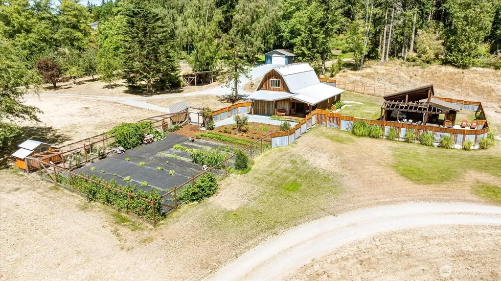 550 Wanamaker Coupeville WA 98239