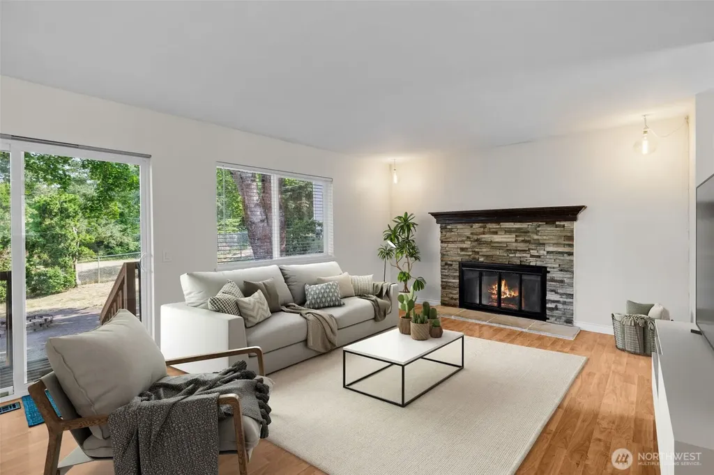 13316 SE 168th Street Renton WA 98058