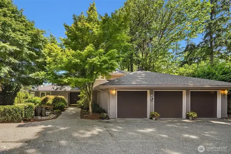 7066 92nd Avenue SE Mercer Island WA 98040