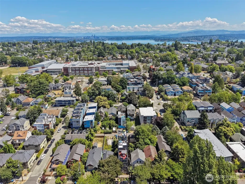 310 21st Avenue Seattle WA 98122