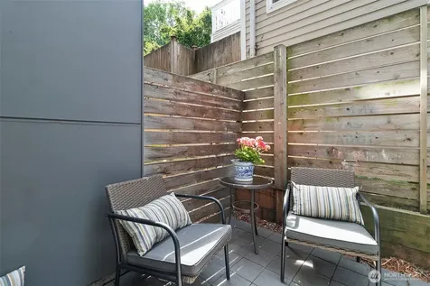 310 21st Avenue Seattle WA 98122