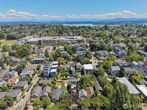 310 21st Avenue Seattle WA 98122