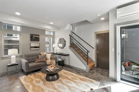 310 21st Avenue Seattle WA 98122