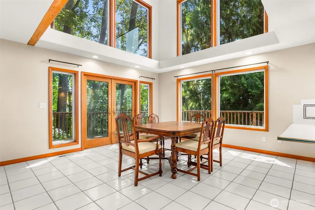 106 W 12th Street Aberdeen WA 98520