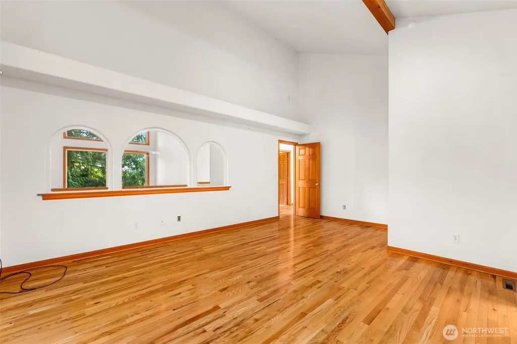 106 W 12th Street Aberdeen WA 98520