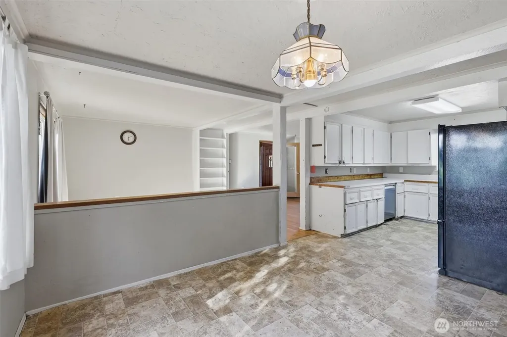 6703 Pioneer Highway Stanwood WA 98292