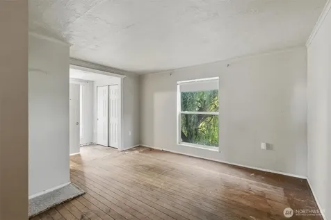 6703 Pioneer Highway Stanwood WA 98292