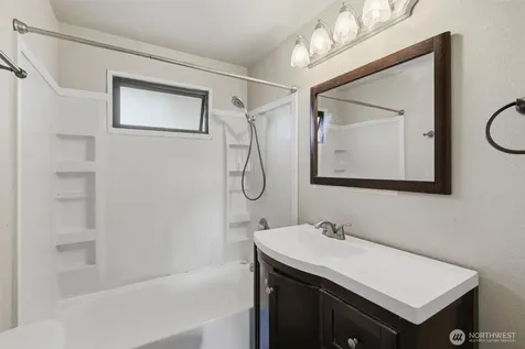 6703 Pioneer Highway Stanwood WA 98292