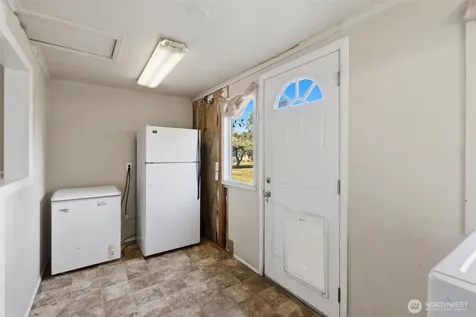 6703 Pioneer Highway Stanwood WA 98292