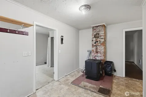 6703 Pioneer Highway Stanwood WA 98292