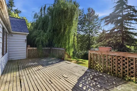 6703 Pioneer Highway Stanwood WA 98292
