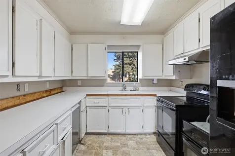 6703 Pioneer Highway Stanwood WA 98292