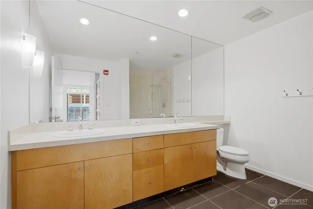1188 106th Avenue NE Bellevue WA 98004
