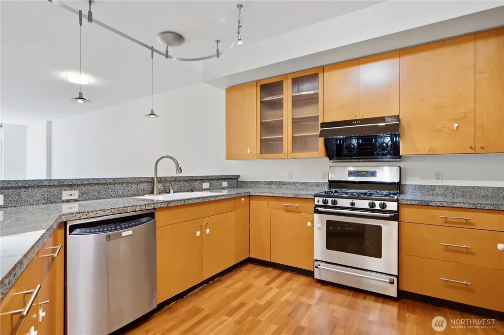 1188 106th Avenue NE Bellevue WA 98004