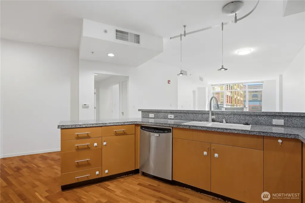 1188 106th Avenue NE Bellevue WA 98004