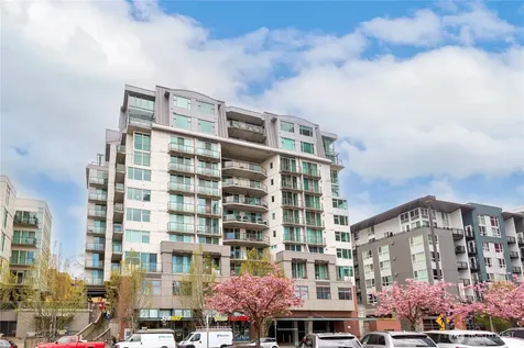 1188 106th Avenue NE Bellevue WA 98004
