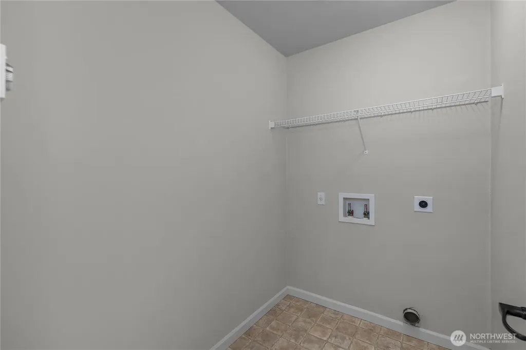 4437 Mckinley Street NE Lacey WA 98516